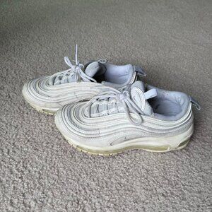 Women's Nike Air Max 97 Pure Platinum in sz 6